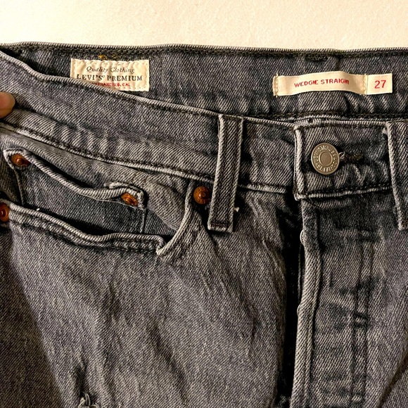 Grey Levi’s Wedgie Straight W27 L26 - Picture 2 of 3